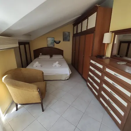 Blue Paradise Apart 3* Marmaris