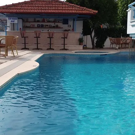 Blue Paradise Apart Apartahotel 3*
