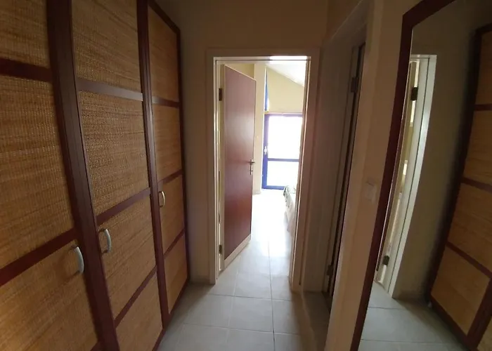 Blue Paradise Apart 아파트호텔 말마리스