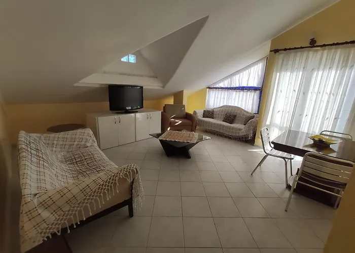 Blue Paradise Apart 3*