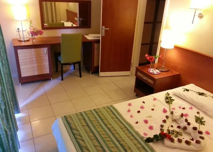 Aparthotel Blue Paradise Apart 3*